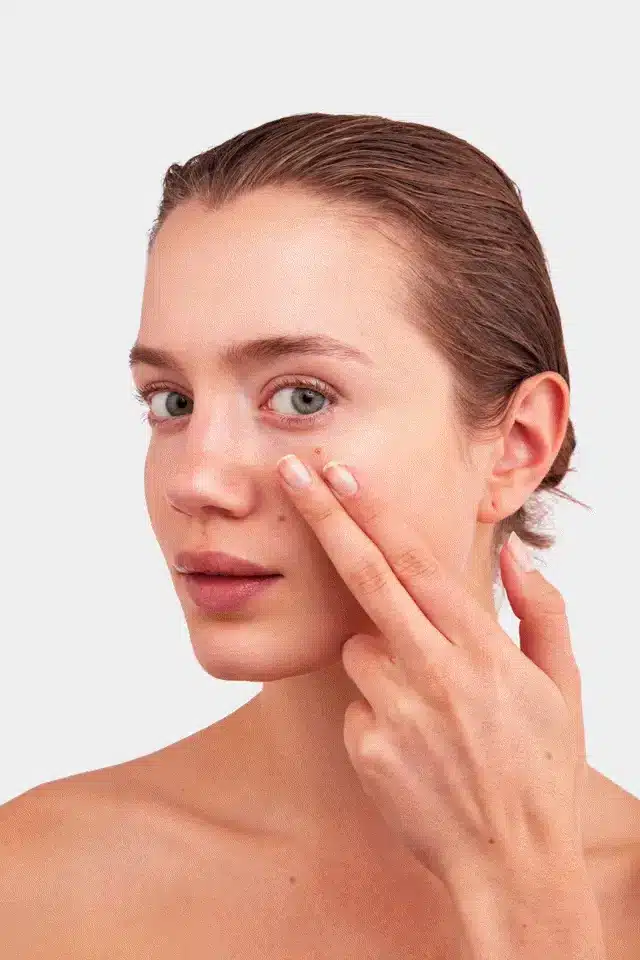 Faceshield SPF 50 Matte - Image 6