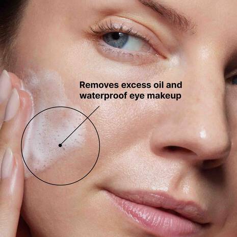 SKN Simply Clean Makeup Removal Cleanser - Image 5